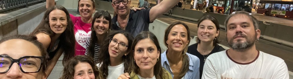 Il gruppo dei volontari di Roma Modesta riunito davanti alla stazione Termini